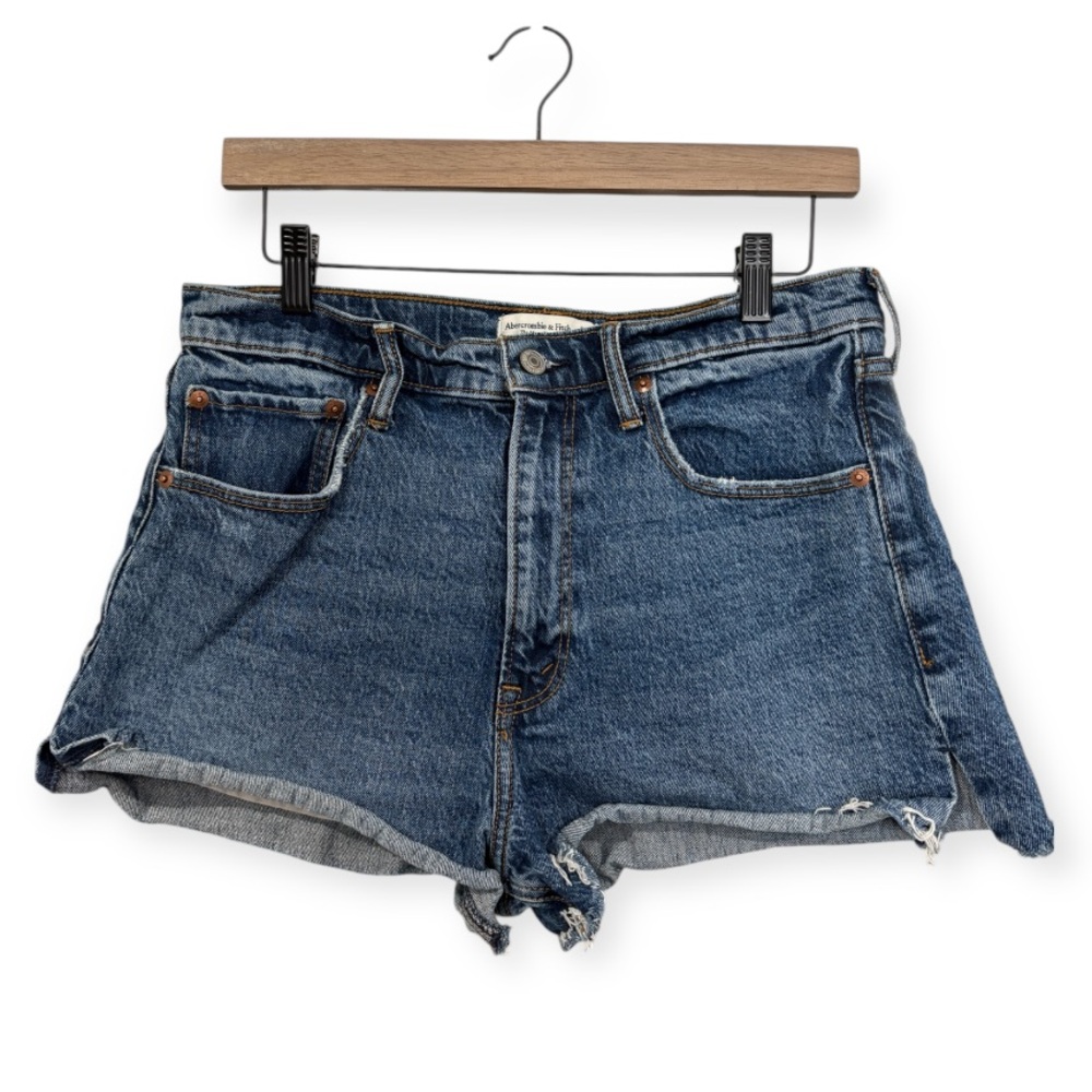 Abercrombie & Fitch Dark Wash High Rise Mom Shorts- Size 30 / 10